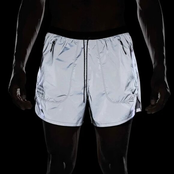 Nike Dri-Fit ADV Running Division Reflective Shorts 4” Lined Silver Size Medium. - Picture 2 of 6